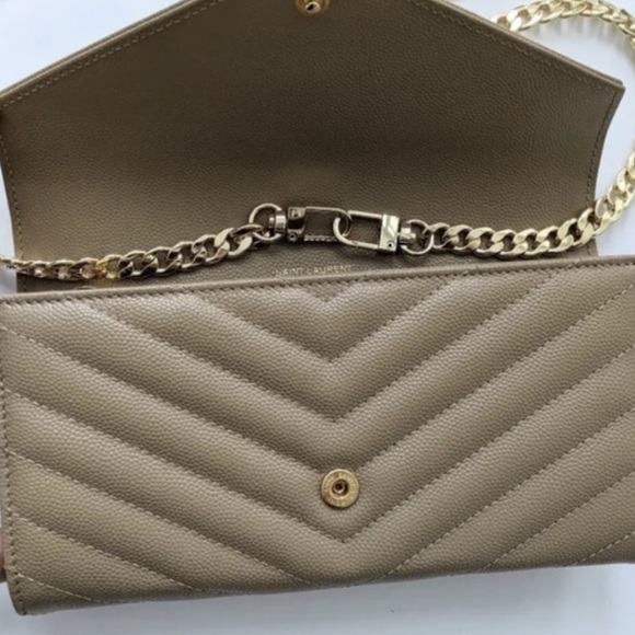 Authentic YSL Uptown large flap wallet in grain de poudre embossed leather WOC - Picture 14 of 14